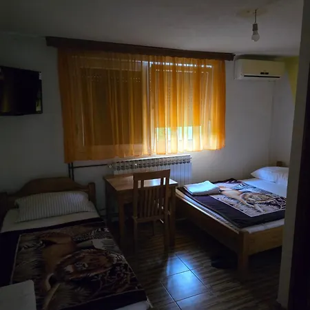 Gostinjska kuća Paun *